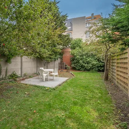 Light-filled With Private Garden